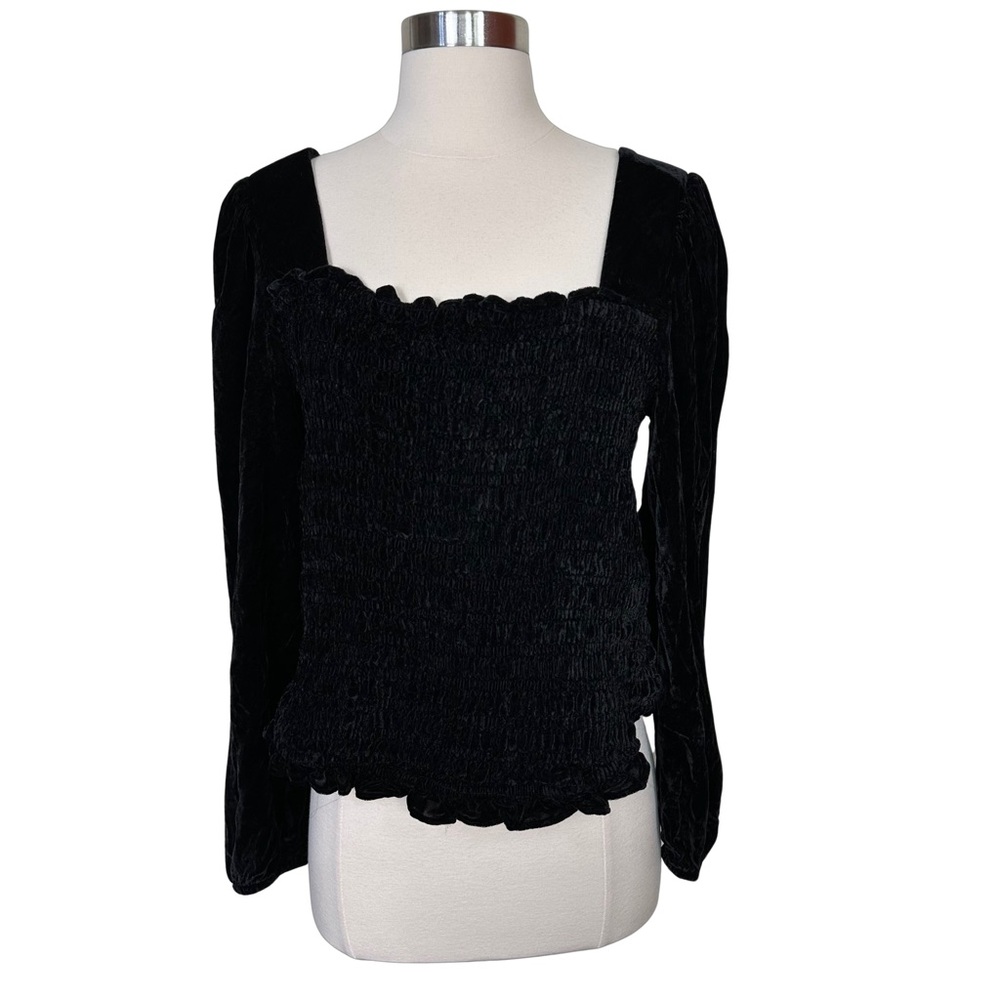 Torrid Black Velvet Smocked Stretchy Cropped Long Sleeve Blouse Top Size 1 1X